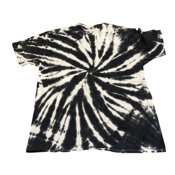 Merch Traffic AC/DC Back in Black Tie Dye Graphic Tee Shirt Size Large New - Picture 2 of 3